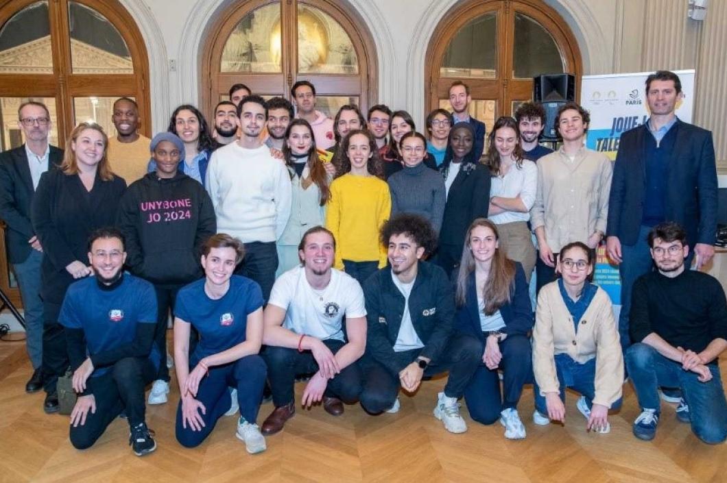 Jeunes récompensés Ville de Paris talents 2024