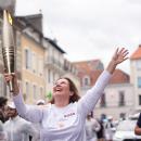 Valérie porte la flamme olympique
