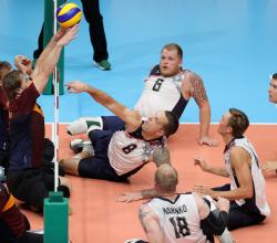 Volleyball assis